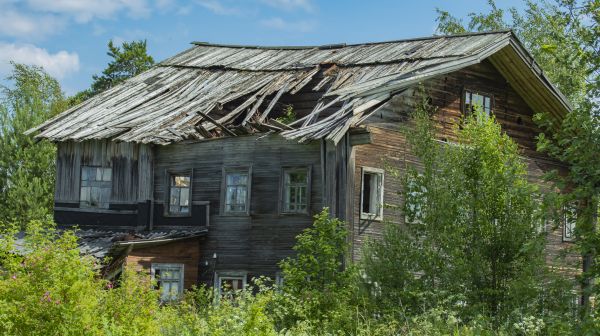 Cottage Demolition in Parker